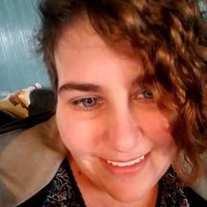 Meet your Posher, Michele